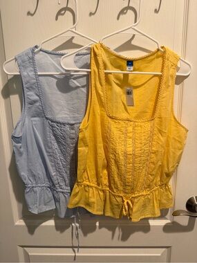 Old Navy Yellow and Blue Button-Front Sleeveless Peplum Tank